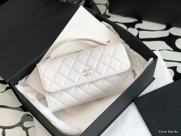 CHANEL HOLDER WITH FLAP CHAIN PHONE 0714